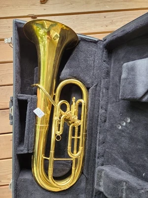 Barítono King 627 Foto 1 de 4