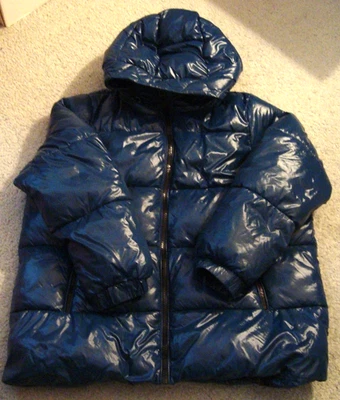 MICHAEL KORS Men's Size XL Blue Hooded Sustainable Insulation Puffer Jacket NWOT - Image 1 of 4