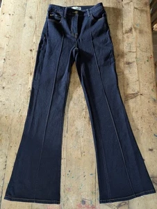 Reiss Bonnie Mid Rise Flared Jeans Womens 27 Dark Wash Full Length 31" Leg - Picture 1 of 16