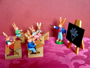 echt Erzgebirge Osterhasen, ESCO Hasenschule, alt - Bild 1 von 7