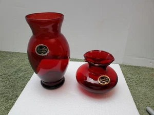 2 Anchor Hocking Royal Ruby “Coolidge” Vases Anchorglass Lancaster Ohio - Picture 1 of 7