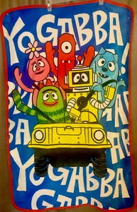 2011 Funhouse Yo Gabba Gabba Fleece Throw Cover for Toddler/ Kids 29 X 42 - Picture 1 of 6