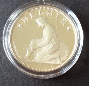 Belgique - Refrappe officielle Monnaie Royale - Rare 2 Francs 1923 VL Argent (2) - Picture 1 of 2