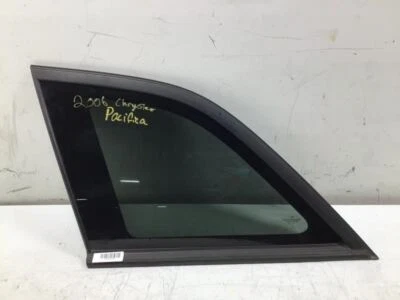 2005 2006 CHRYSLER PACIFICA REAR LEFT DRIVER SIDE QUARTER GLASS OEM+ - Image 1 of 4