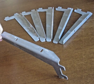 Heimwerken / Basteln 6 Regalträger/-halter für Wandschienen Regalsystem - L:25cm - Bild 1 von 4