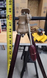 Hollywood Junior Tripod - Late 1940's vintage - Manufacturer Pagliuso Eng. Co. - Picture 1 of 5