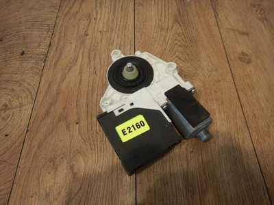 Motore Alzavetro Audi R8 42 Unità Di Controllo Porta Destra 420959802F Originale - Immagine 1 di 4