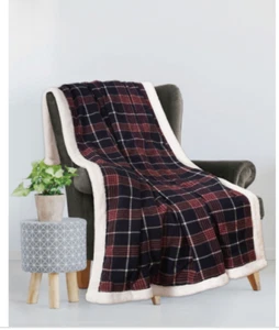 Thermasnug Faux Cashmere Oversized Electric Throw, 50" X 70" - Navy Plaid - Picture 1 of 3