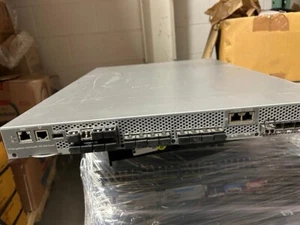 HP StorageWorks 1606 PwrPk+ EXT SAN Switch AP864A B GARDE - Picture 1 of 1