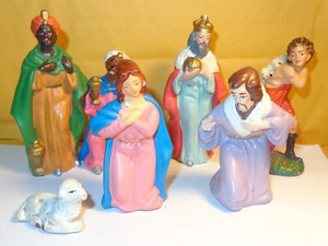 ALTE VINTAGE ZUSAMMENGESETZTE KRIPPE KRIPPENFIGUREN MARIA JOSEPH 3 KÖNIGE LAMM - Bild 1 von 9