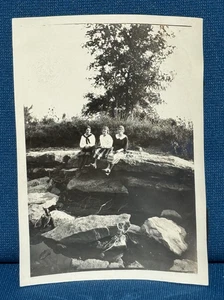 Girls on River Rocks in Maple Hill Kansas Antique 1922 Photo Lt#83 - Picture 1 of 2