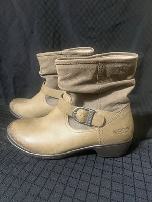 Bogs Cassie Botas al Tobillo bajas de Invierno de Cuero Marrón Sin Cordones para Mujer Talla 7 Foto 1 de 4