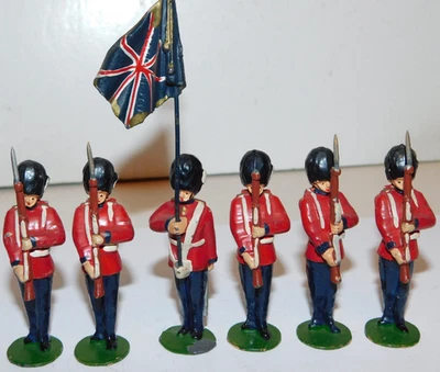 Old Timpo Toys Inglaterra años 50 plomo, guardias de granaderos británicos en la actualidad, 7 piezas Foto 1 de 4