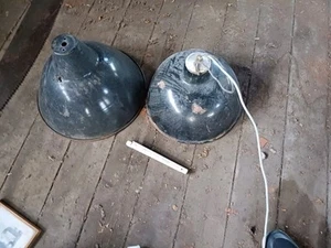grosse Bauhaus Hängelampe Lampe Industrie Deckenlampe + Schirm - Bild 1 von 2