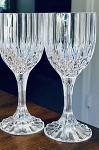 Set Of 2 Vintage Cristal d'Arques-Durand BRETAGNE wine glasses 7.5” H - Picture 1 of 13