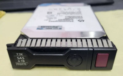 NUEVO HPE 793699-B21 793771-001 791394-001 6TB SAS 12G 7.2K LFF SC He 512e HDD Foto 1 de 4