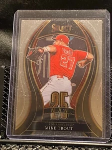Mike Trout 2021 Select * 25 Man * - # 25M-7 Angels - Picture 1 of 2