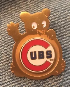 Chicago Cubs ~ Pin-on-Pin de solapa 3D ~ De colección 2000 ~ Grandes Ligas ~ Béisbol ~ por Peter David - Imagen 1 de 4