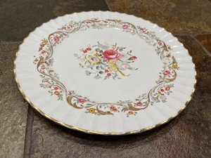 ROYAL WORCESTER Bournemouth 10.5" Dinner Plate Pink Roses # Multiple Available # - Picture 1 of 7