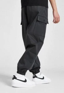 NIKE CARGO PANTS - BLACK - FZ5554-010 - Picture 1 of 1