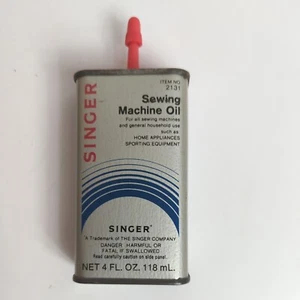 Vintage seltene Singer Nähmaschine Ölkanne mit Deckel. Teilvoll. Silber - Bild 1 von 4