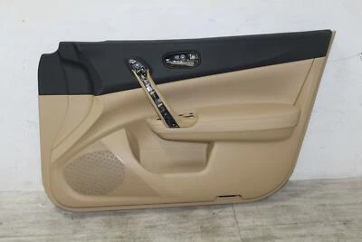 Panel embellecedor puerta delantera derecho Nissan MAXIMA 10 11 Foto 1 de 4
