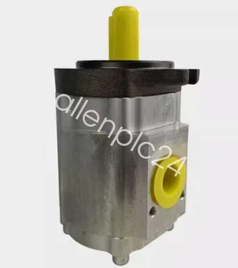 1PC EIPS2-008RA04-11 Gear Pump Brand New FedEx or DHL - Picture 1 of 1