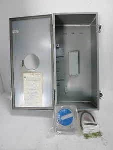 NEW GE SG400J 400A Circuit Breaker Enclosure SGR1 Handle Type 12 400 Amp SG400-J - Picture 1 of 8