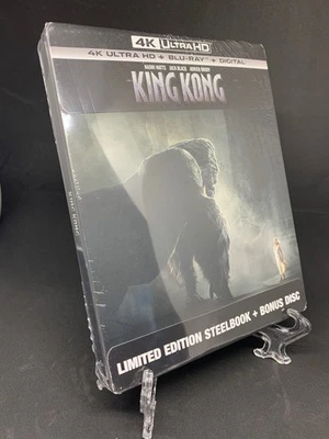 King Kong (4K UHD Blu-ray Disc + Digital + Bonus Disc, 3-Disc Set) w/ Sleeve - Image 1 of 2