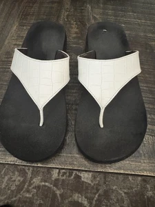 Ladies White Sandals By Cato. Size 10. - Picture 1 of 3