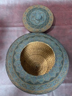 ANTIGUA JOYERÍA OTOMANA BARATIJA ABALORIOS Azul Marrón Negro JARRO DE CUENTAS DE VIDRIO 11” Grande Foto 1 de 4