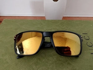 Oakley Holbrook Sunglasses Black Frame Gold Lens Shaun White Edition *Read* - Picture 1 of 14