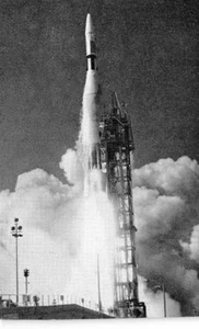 Ranger IV 1962 Cape Canaveral, FL Lunar Spacecraft NASA Vintage Arcade Card - Bild 1 von 1