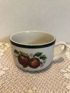 CASUALS CHINA PEARL APPLES, RED APPLE BLOSSOM, 20 OZ. JUMBO SOUP MUG, COFFEE MUG - Picture 1 of 5