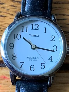 Elegant Timex 44 Indiglo WR30M Quartz Ladies Leather Watch -25mm-Works - Picture 1 of 4
