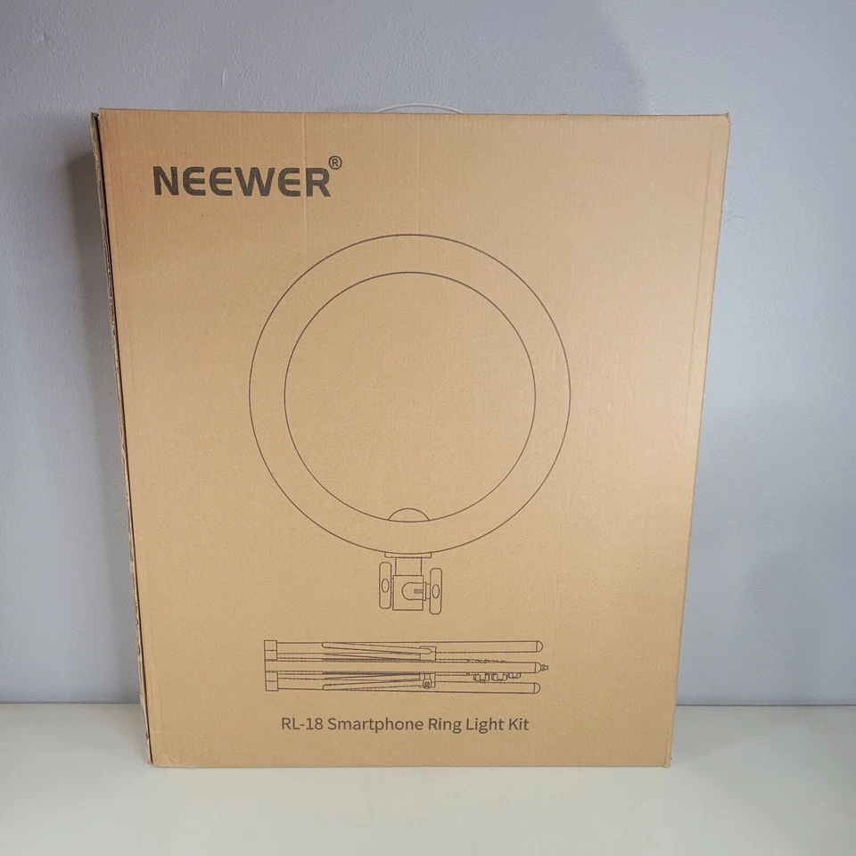 Dimmable LED Ring Light RL-18 18" Outer W/ Stand Bag Remote New in Box - Image 1 of 4