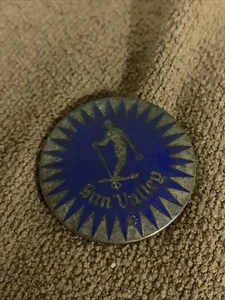 Sun valley Ski Resort Vintage Pin Made In Japan - Picture 1 of 4