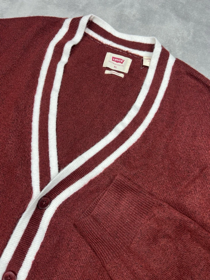 Cárdigan Levi’s Para Hombre XL Granate Borgoña Blanco Borde Universitario Retro Tejido Suéter Foto 1 de 4