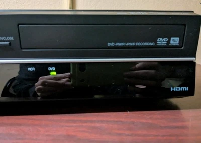 Toshiba DVR620KU DVD Recorder VCR Video Cassette Recorder No remote Tested/Works - Image 1 of 4