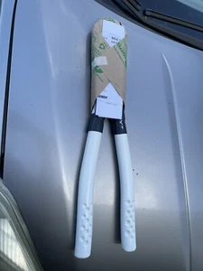 Burndy MD6 - New In The Box - Picture 1 of 2