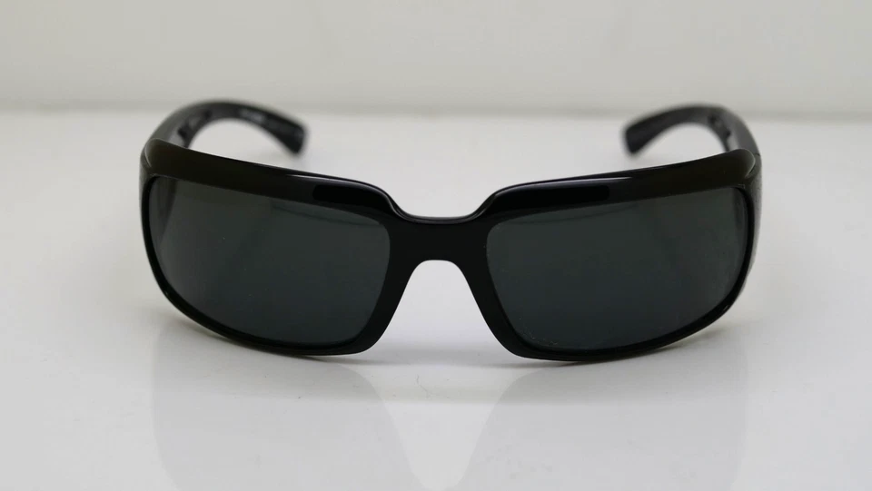 Gafas de sol deportivas grises Arnett Infamous - 4076 - 436/87 3N Foto 1 de 4