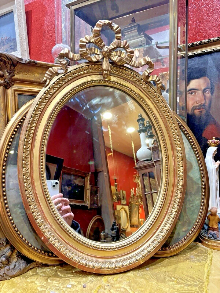 Bel Ancien Miroir Glacé Médaillon De Style LXVI Bois Et Stuc Doré Epoque Fin Xix - Photo 1/4