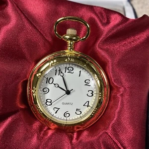 A Very Nice Gold Tone Mans Quartz Pocket Watch.in Box - Picture 1 of 6