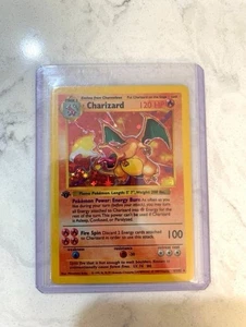1999+ GUARANTEED CHARIZARD- 1 TCG Pack, 1 Vintage, 1 Ultra Rare 50 Card POKEMON - Picture 1 of 4