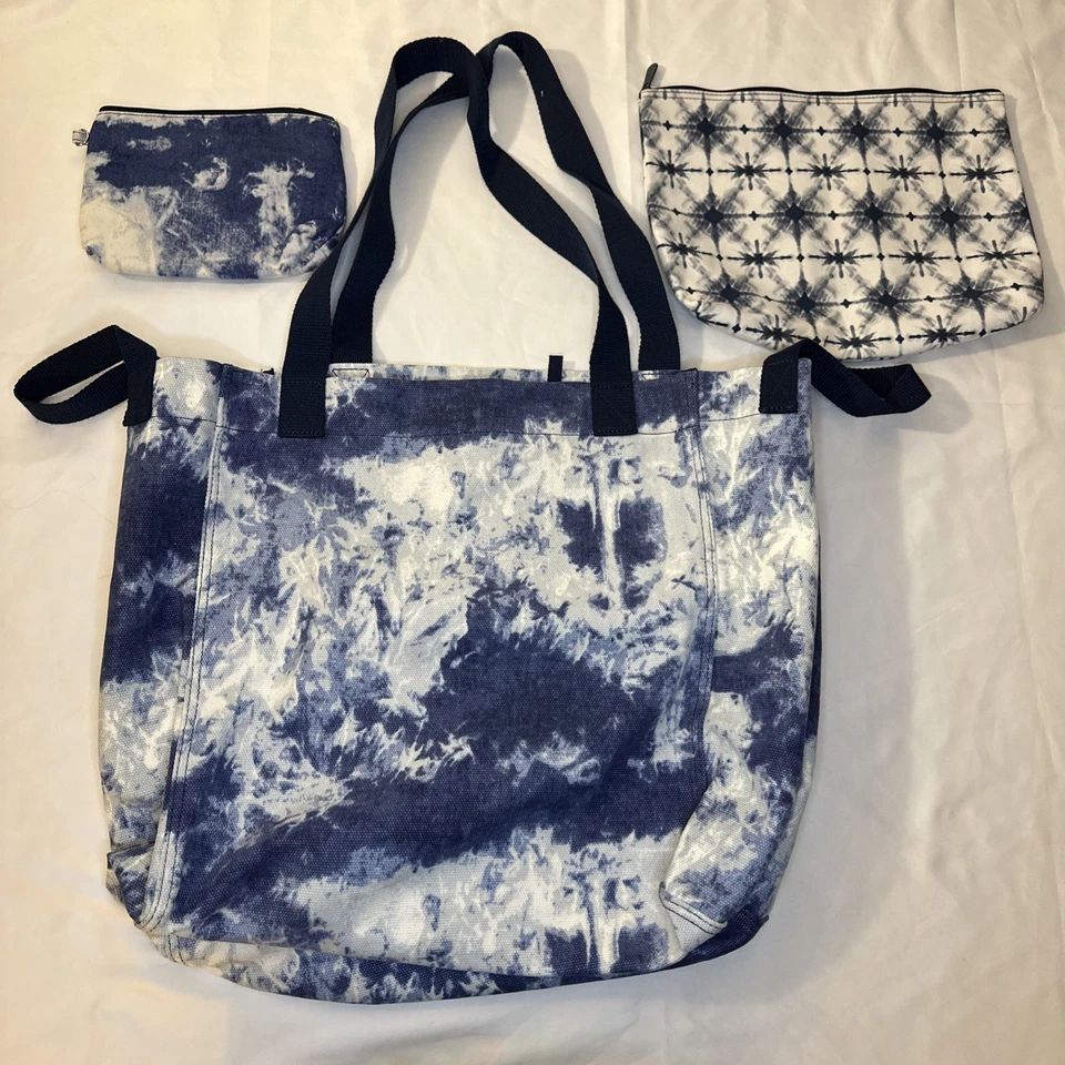 Thirty-One New Horizons Tote Zipper Pouch bundle Purse Matching Set Tie-dye Blue - Image 1 of 4