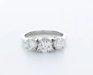 Anello di fidanzamento fascia dritta platino tondo diamante creato in laboratorio 2,5 ct D/VVS1 - Foto 1 di 4