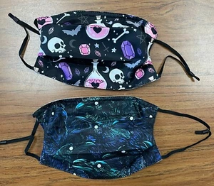 NEW Artsy Gothy 2 Adjustable Face Masks plus 4 filters - Picture 1 of 3