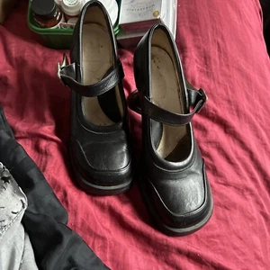John Fluevog wunderschöne schwarze Damen-Heels Mary Jane 10,5 Vintage - Bild 1 von 19
