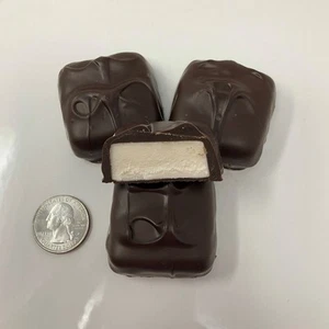 Caramelle Gourmet Jumbo Vaniglia Marshmallow Cioccolato Fondente 1 libbra - Foto 1 di 1