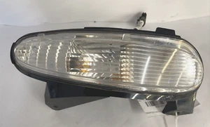 2005-09 Buick Lacrosse Allure RH Passenger Side Park Signal Light OEM 116-02413R - Picture 1 of 8
